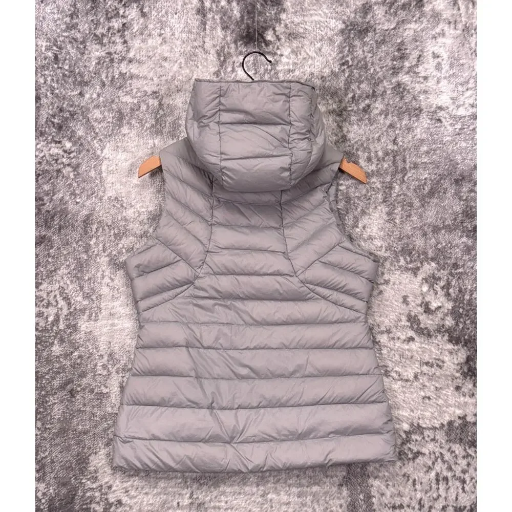 G/FORE Puffer Vest Medium Womens Gray Down Insulated Removable Hood - Picture 3 of 8